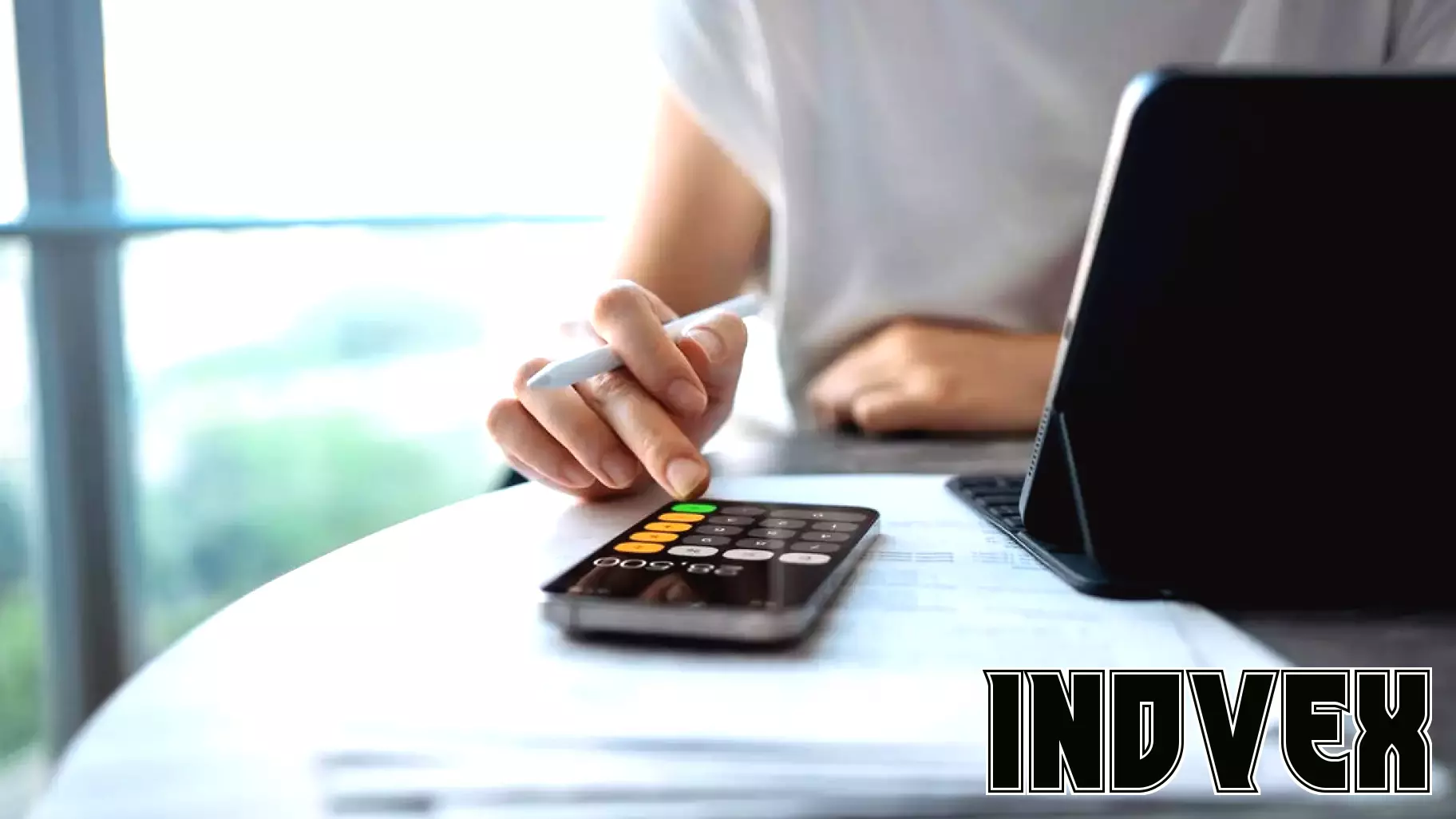 Evaluating Quicken: A Comprehensive Tool for Business and Personal Finance