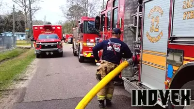 Blaze Destroys Vehicles in Commonwealth Business Fire