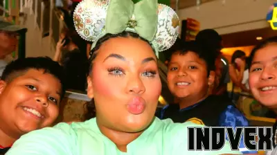 Young Entrepreneur Takes Family to Disney World for the First Time